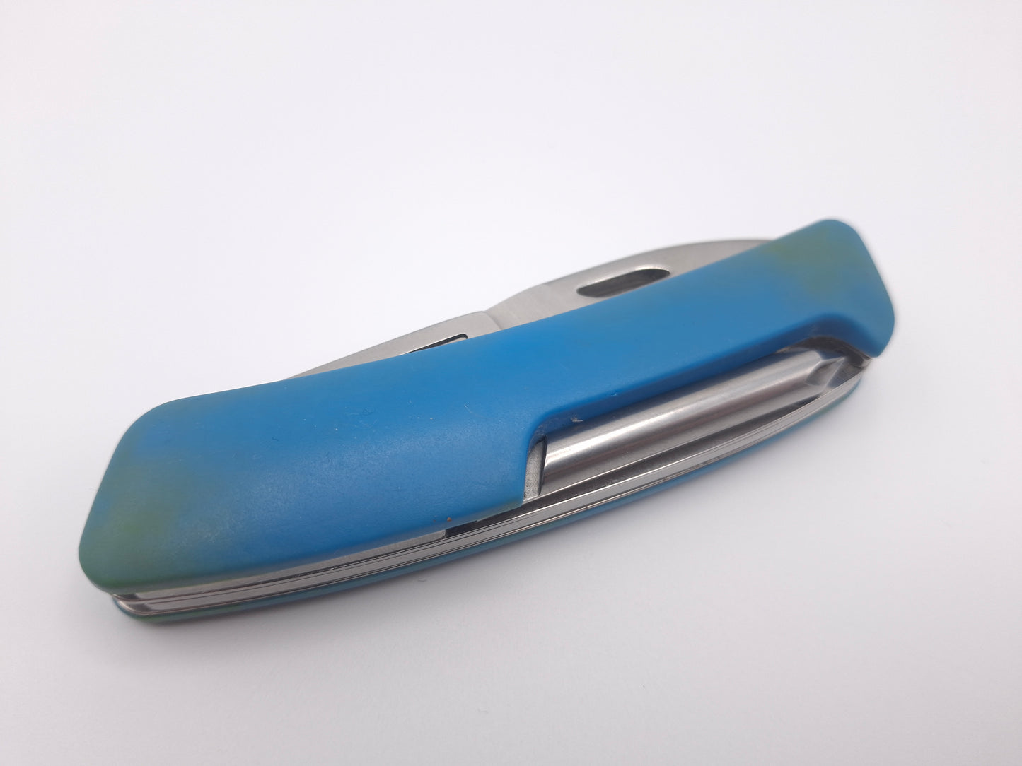 Swiza D04 Blue – Grade C