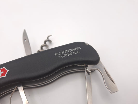 Victorinox Outrider Black opdruk Elektrownia Turów – OUTLET