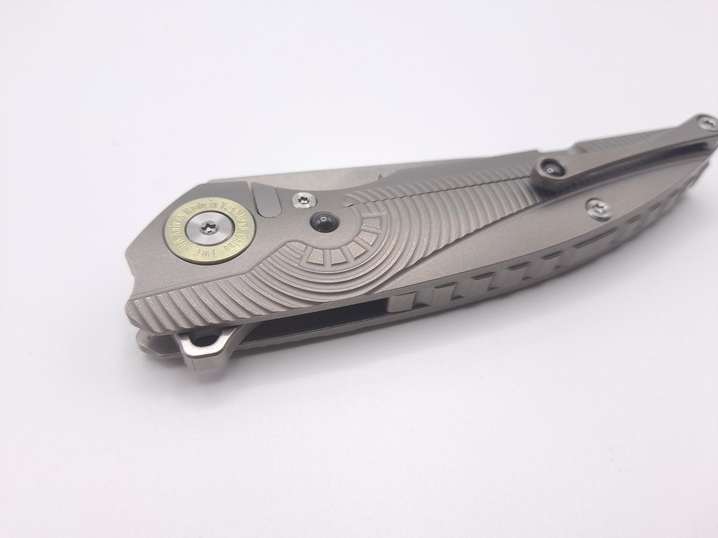 TwoSun TS301 Mazwan Mokhtar Button Lock Titanium – Grade A