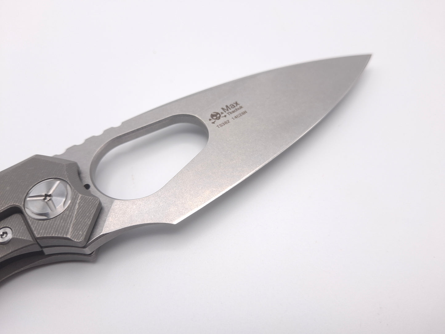 TwoSun TS16 Titanium & Carbon Fiber – Grade A