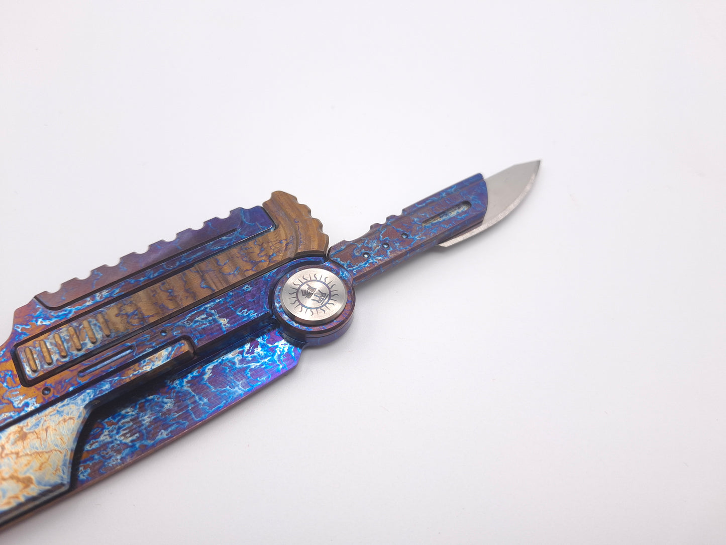 TwoSun TS196 Pioneer Titanium Scalpel Holder Rihe Design – Grade B
