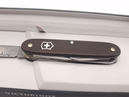 Victorinox Farmer X Alox Damast Limited Edition 2024 – Grade B