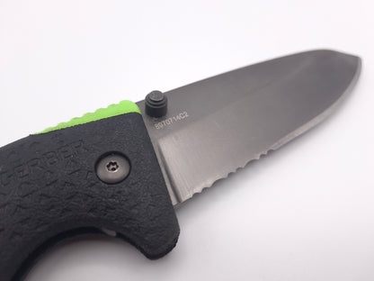 Gerber Freescape Folding Green Serrated – Grade B