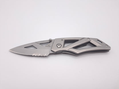 Gerber Truss 2.0 Serrated – Grade B