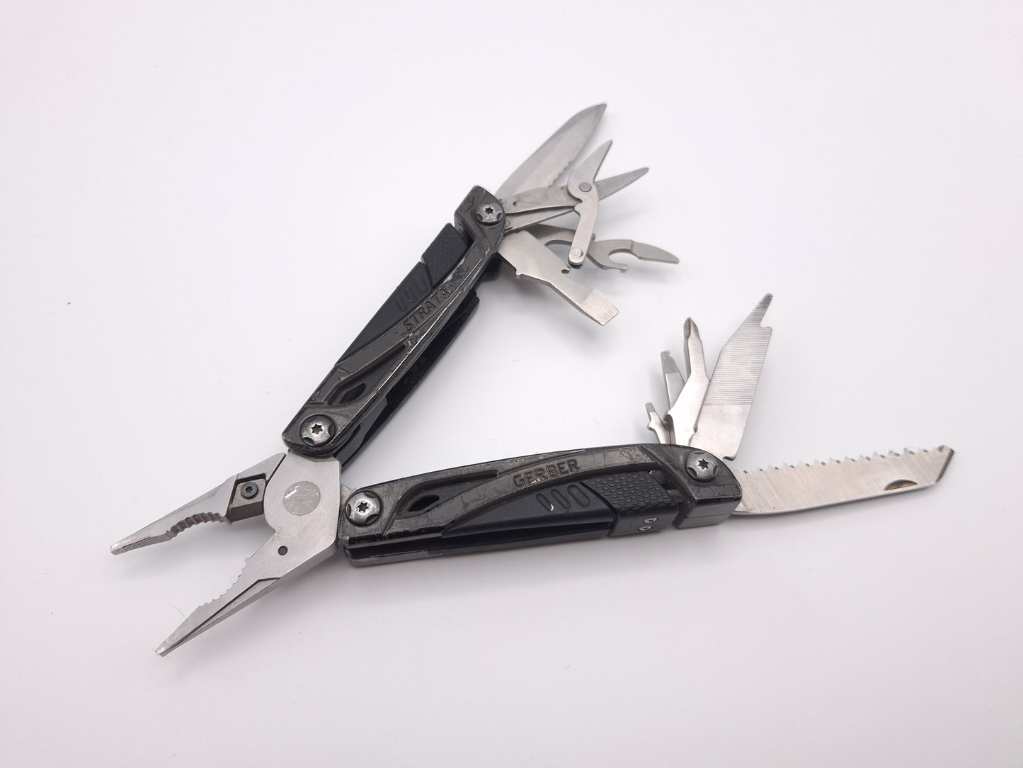 Gerber Strata Multi-Tool – Grade C