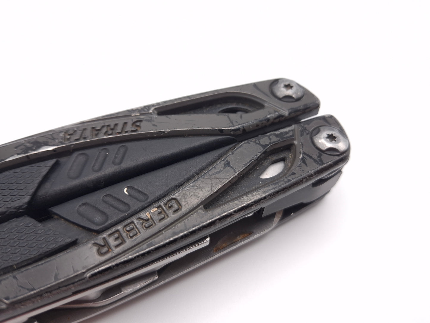 Gerber Strata Multi-Tool – Grade C