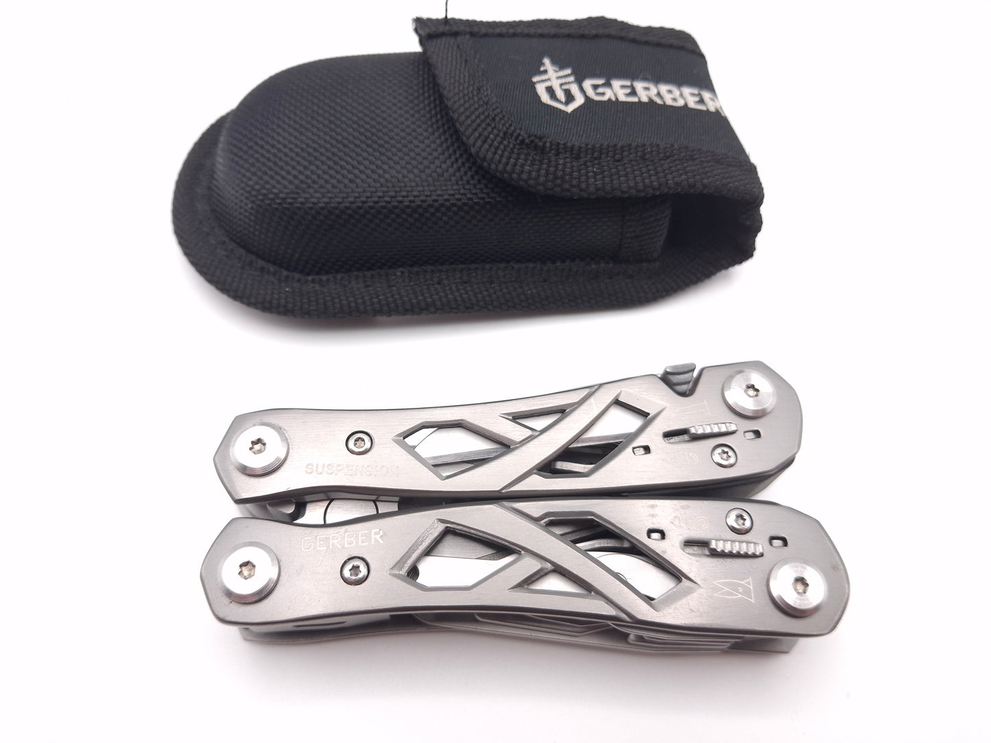 Gerber Suspension + Sheath – Grade B