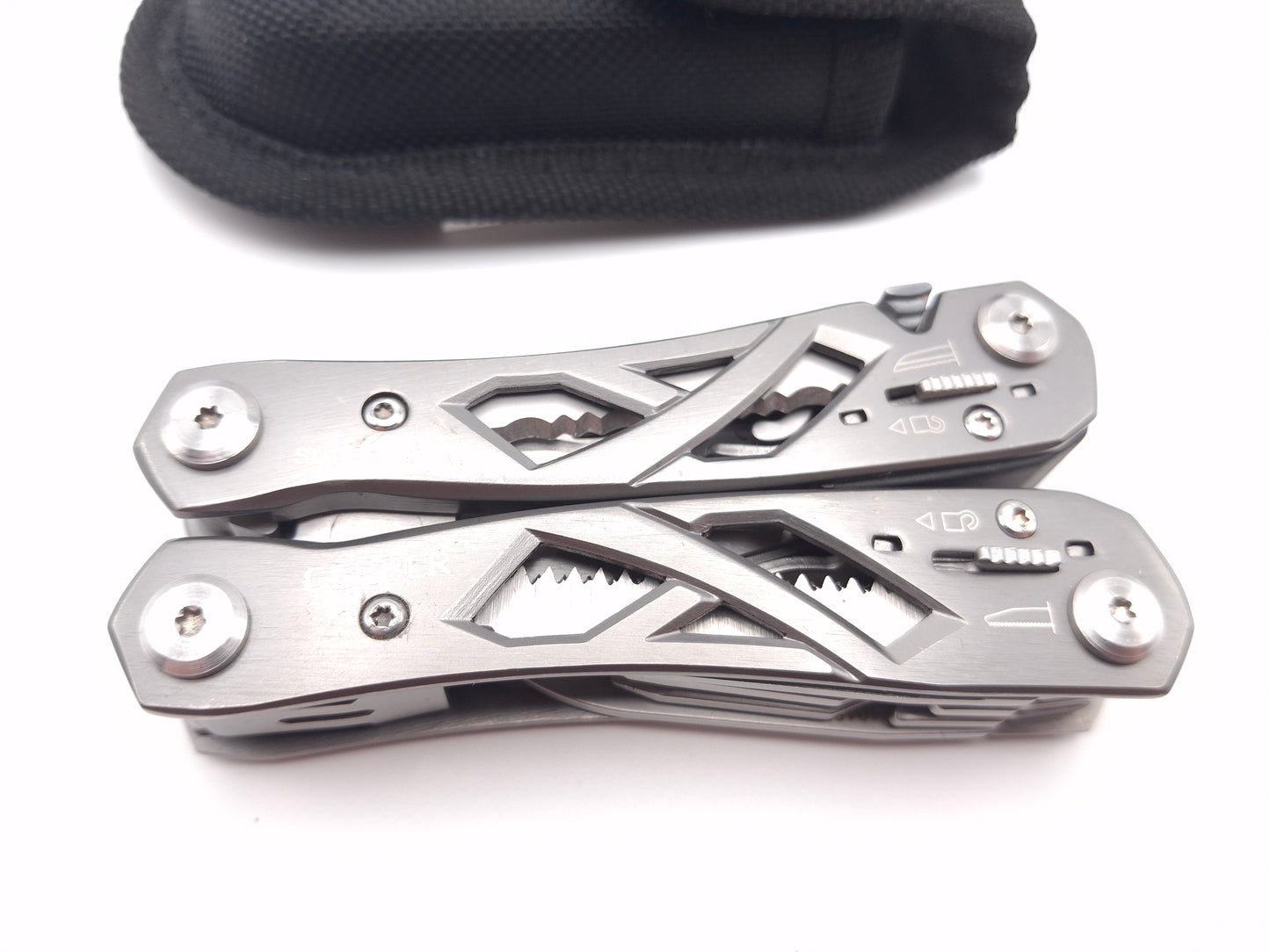 Gerber Suspension + Sheath – Grade B