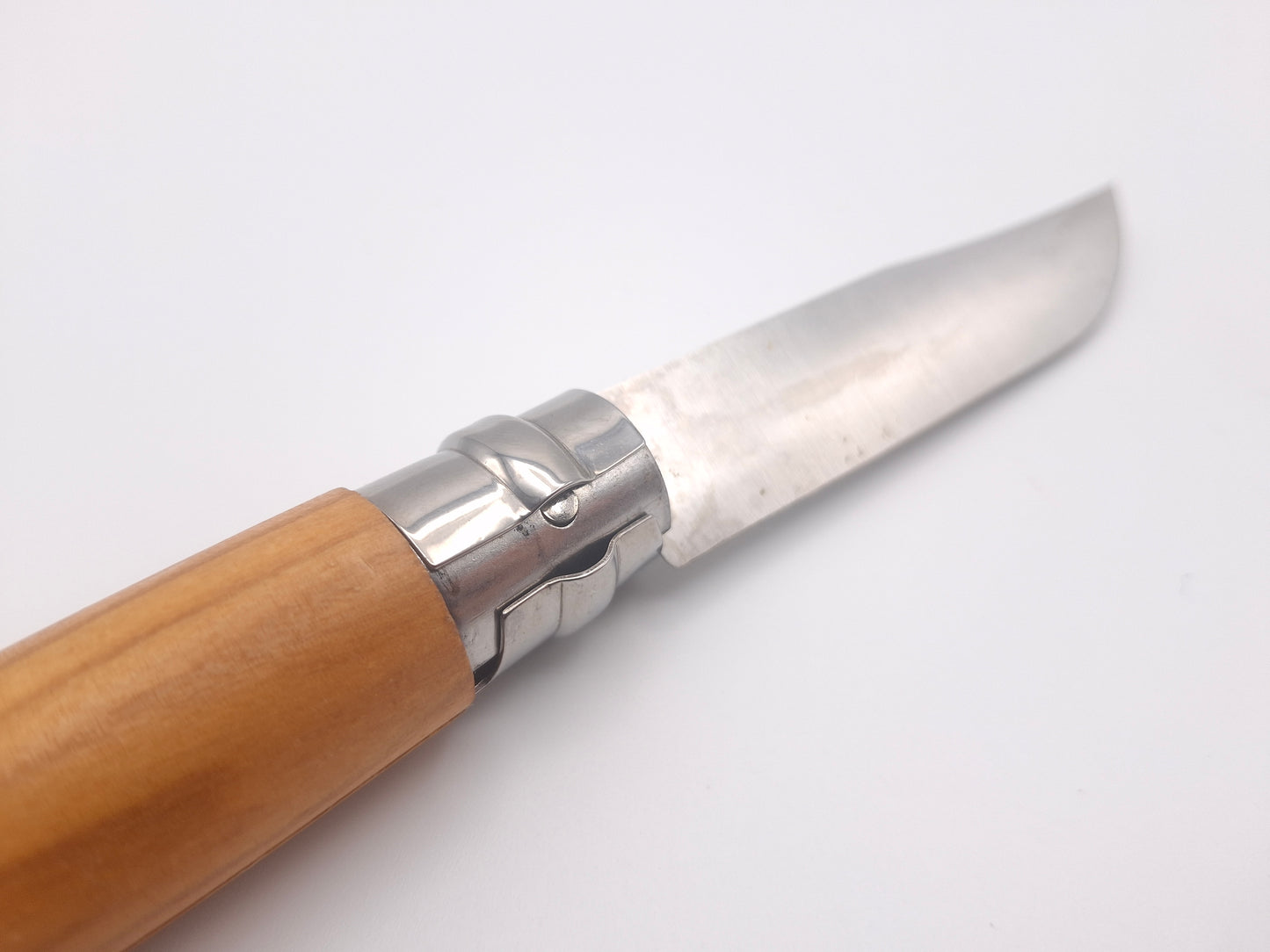 Opinel No. 08 Inox Olive Wood – Grade B