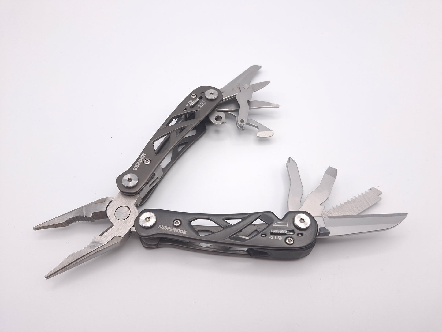 Gerber Suspension Multi-Tool (Mixed Colors) – Grade C
