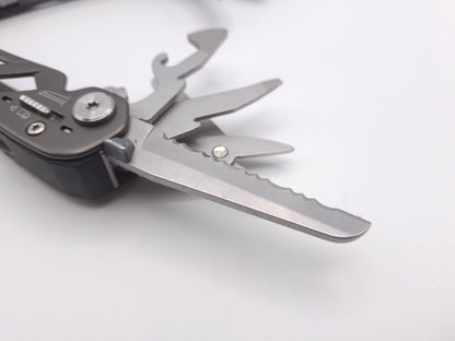 Gerber Suspension Multi-Tool (Mixed Colors) – Grade C