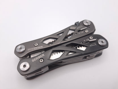 Gerber Suspension Multi-Tool (Mixed Colors) – Grade C
