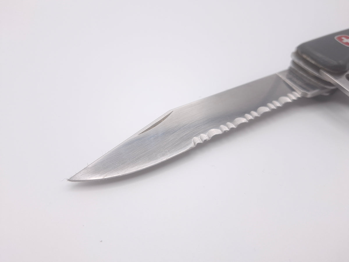 Wenger Ranger 05 Wellenschliff – Zustand C