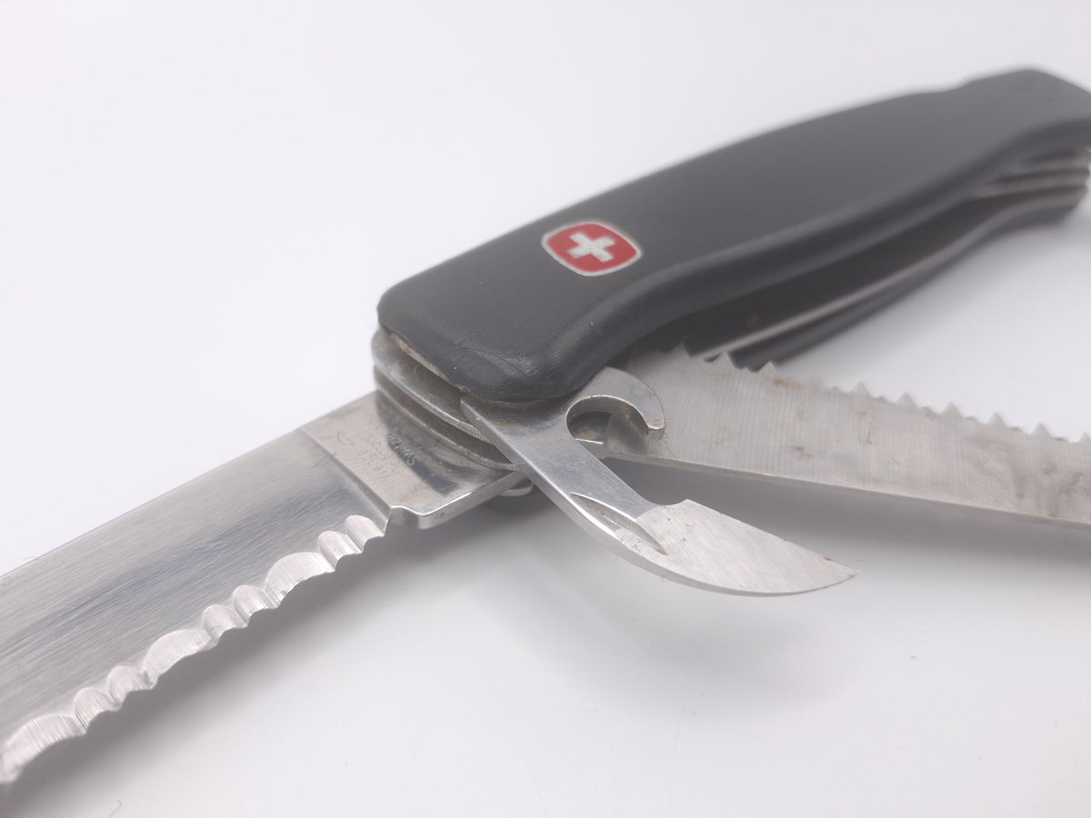 Wenger Ranger 05 Wellenschliff – Zustand C