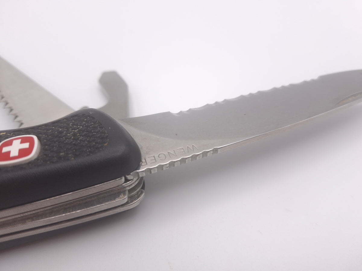 Wenger Ranger 55 Serrated – Grade B