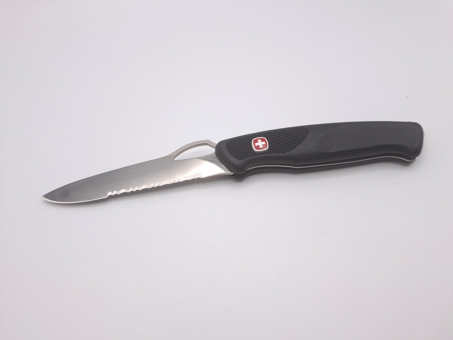 Wenger Ranger 51 Black Serrated – Grade B
