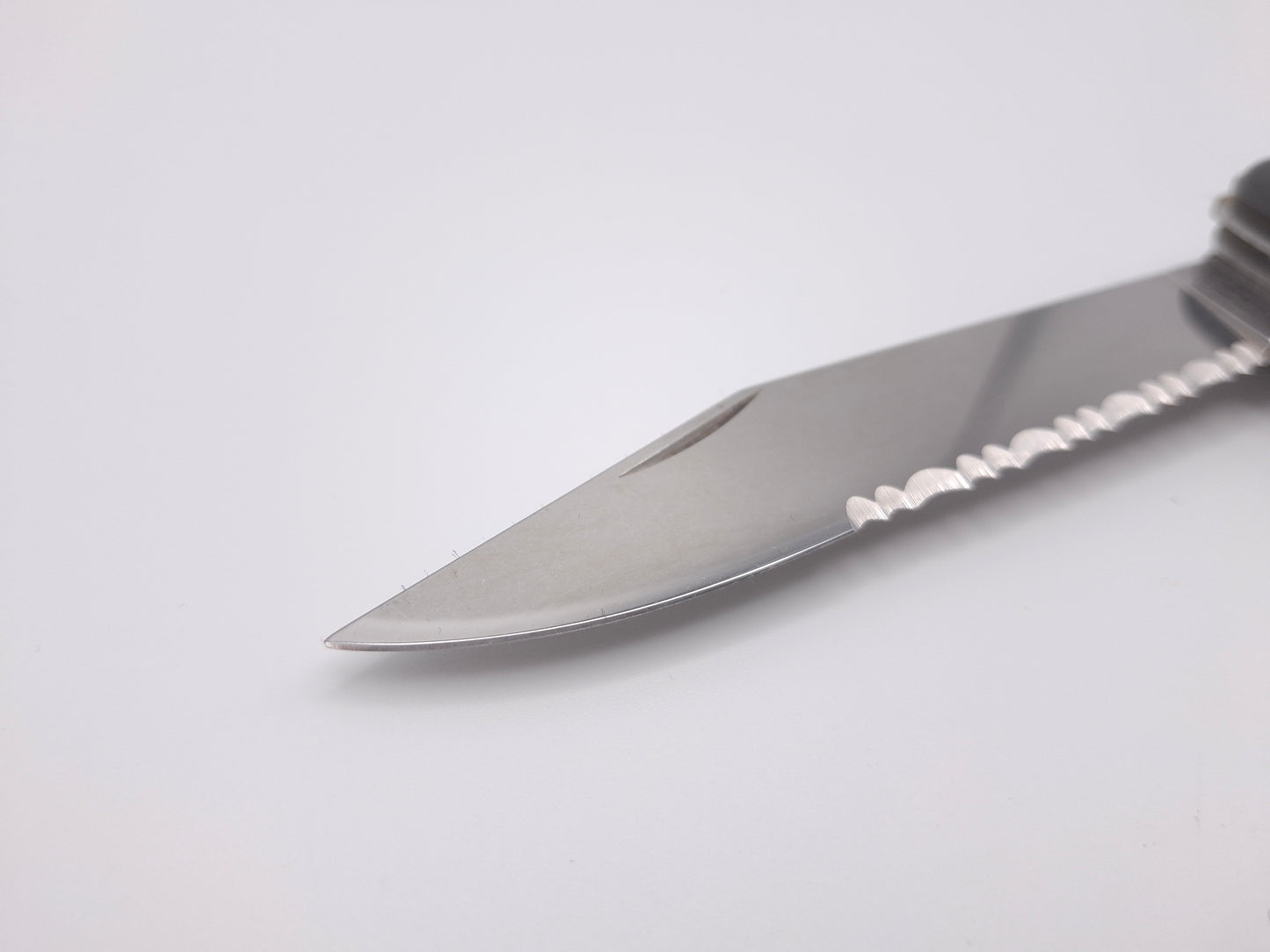 Wenger Ranger 05 Serrated – Grade B
