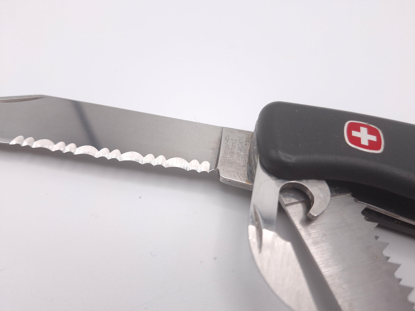 Wenger Ranger 05 Serrated – Grade B