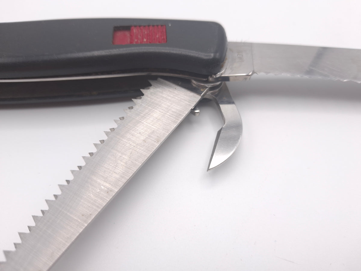 Wenger Ranger 05 Wellenschliff – Zustand C
