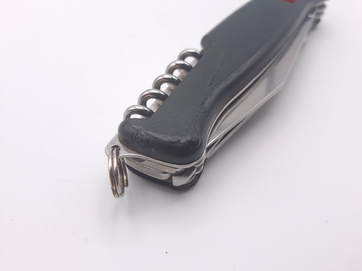 Wenger Ranger 05 Wellenschliff – Zustand C