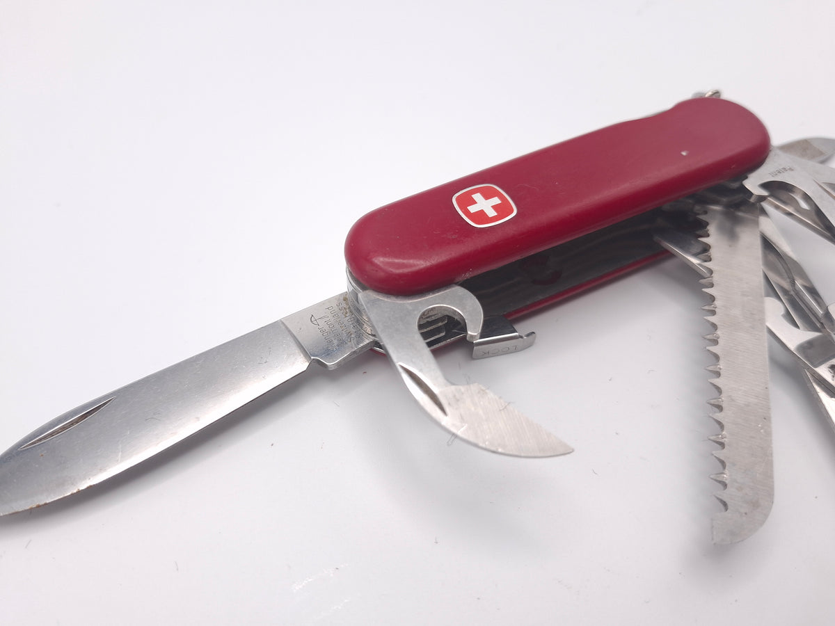 Wenger Classic 50 – Klasse C