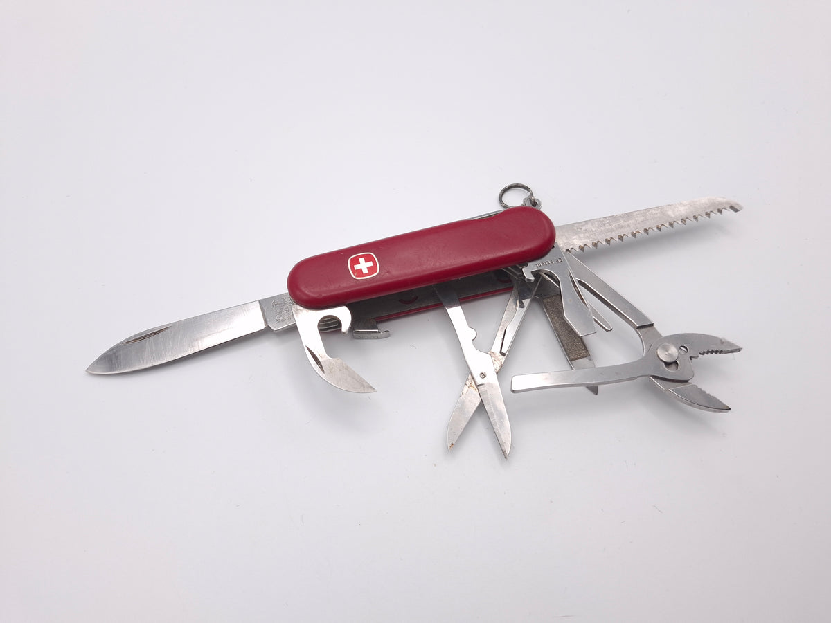Wenger Classic S50 – Klasse B