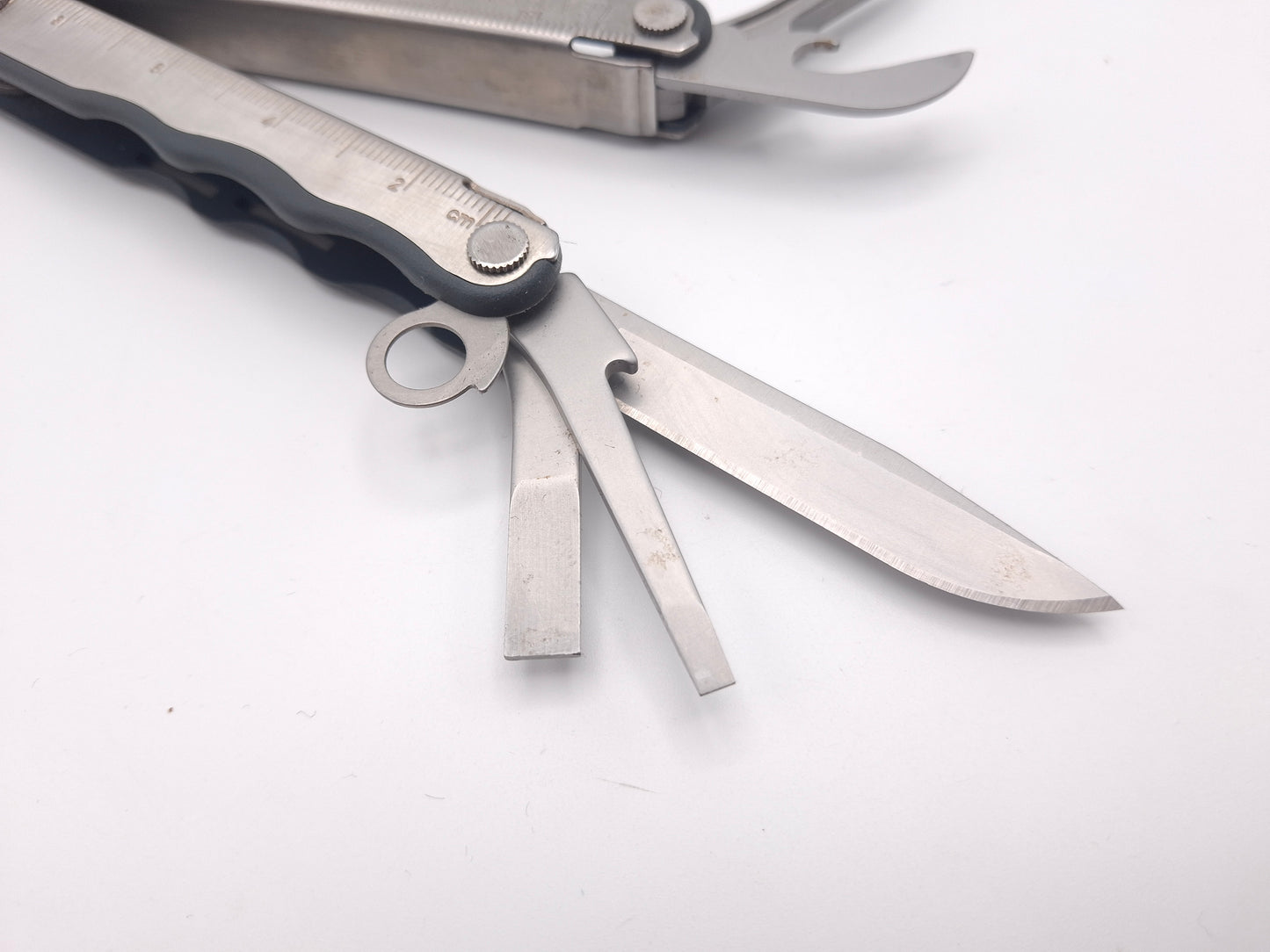 Leatherman Kick – Grade B