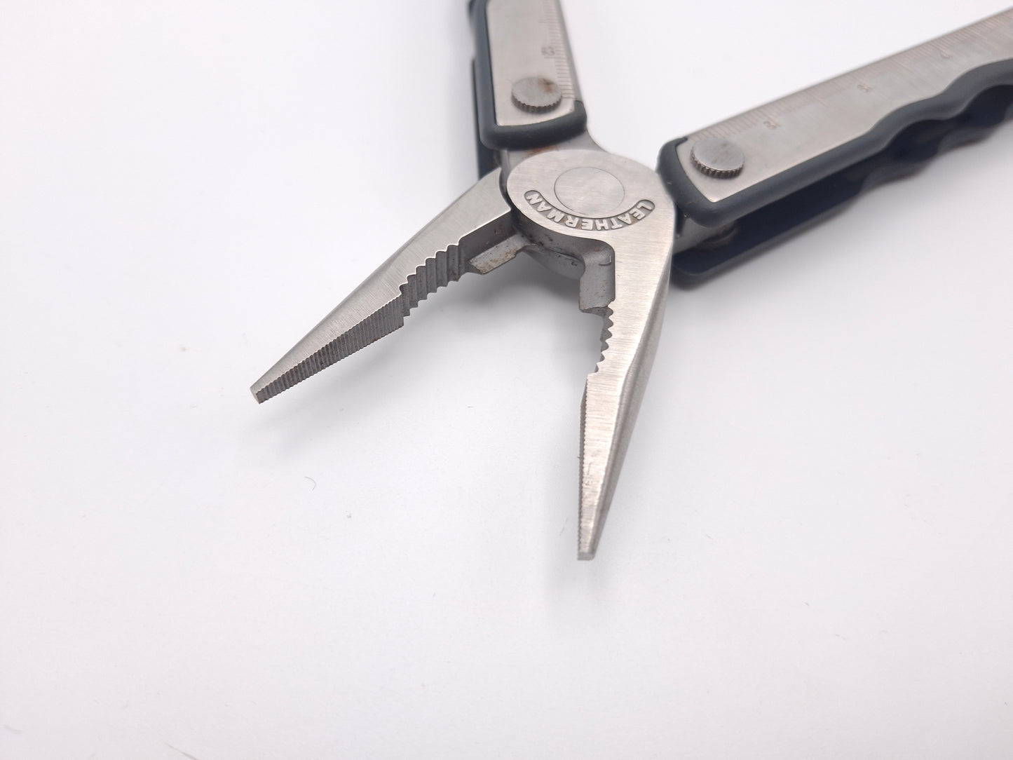 Leatherman Kick – Grade B