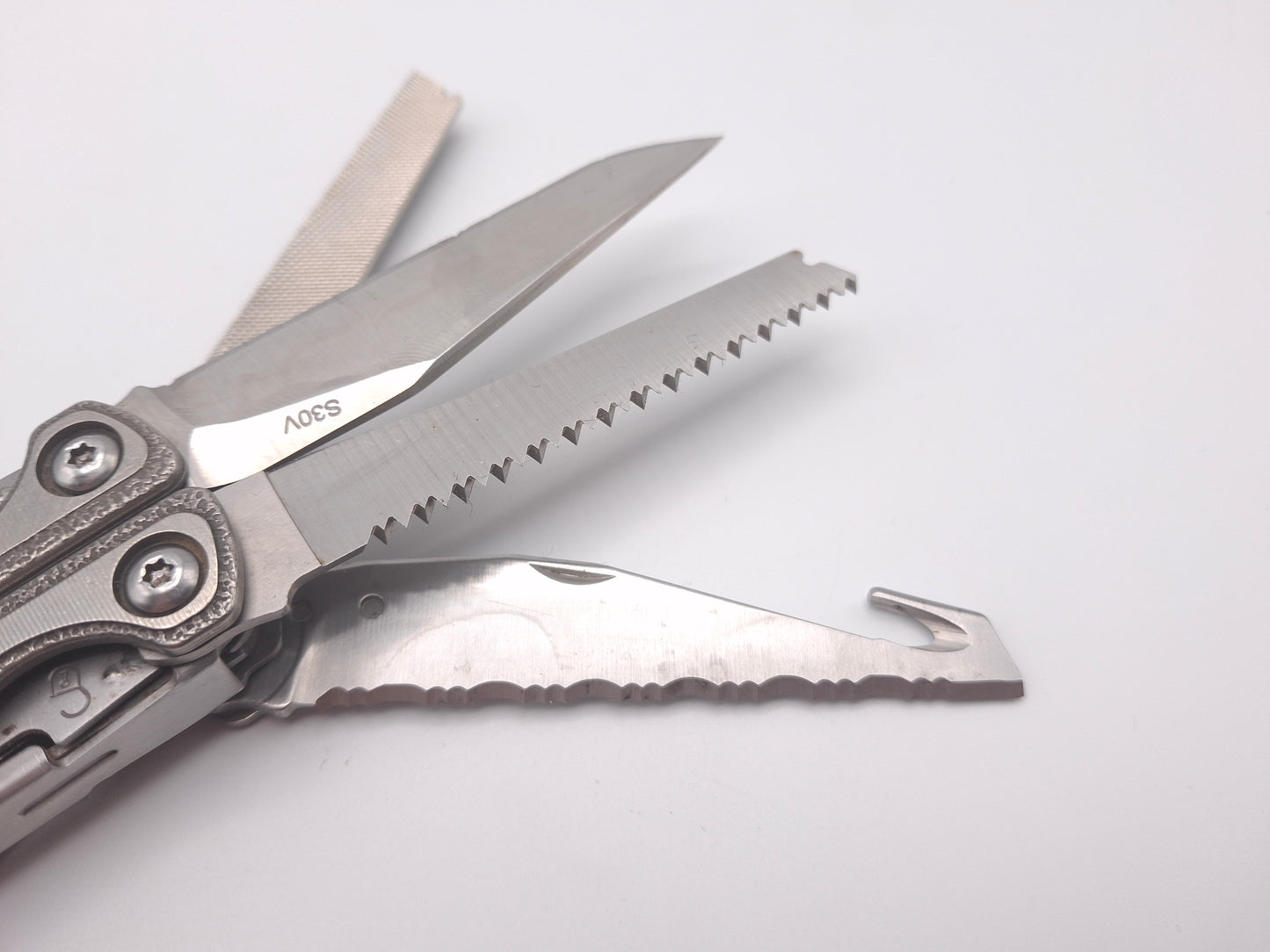 Leatherman Charge TTi 2-Hand Opening – Grade B