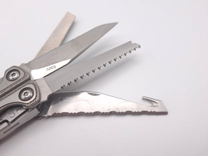Leatherman Charge TTi 2-Hand Opening – Grade B