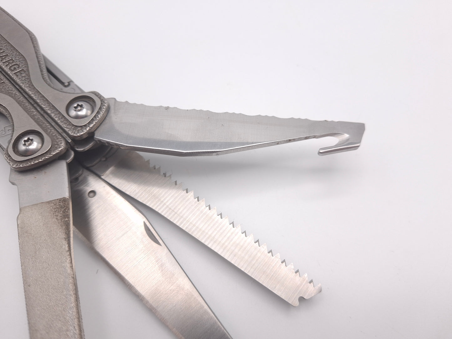 Leatherman Charge TTi 2-Hand Opening – Grade B
