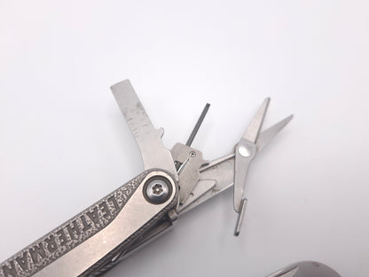 Leatherman Charge TTi 2-Hand Opening – Grade B