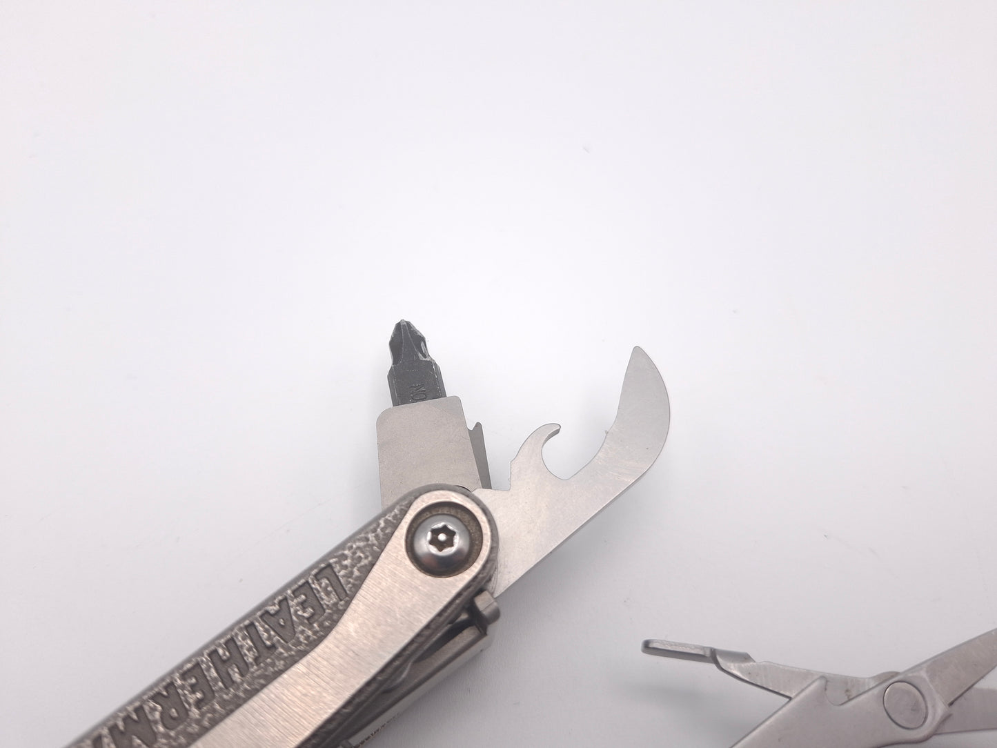 Leatherman Charge TTi 2-Hand Opening – Grade B