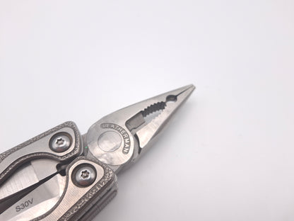 Leatherman Charge TTi 2-Hand Opening – Grade B