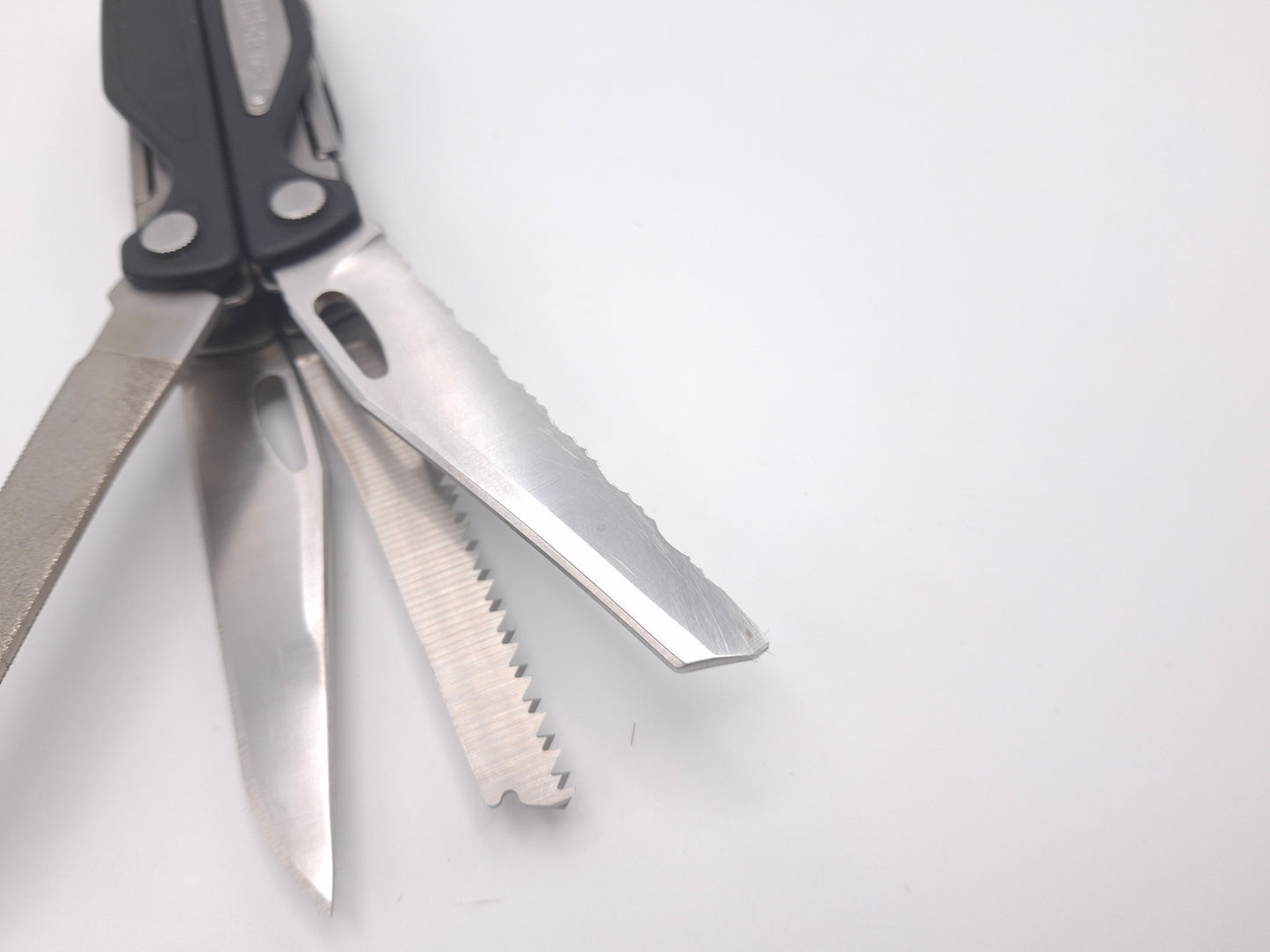 Leatherman Charge AL + Lederen Foedraal – Grade B