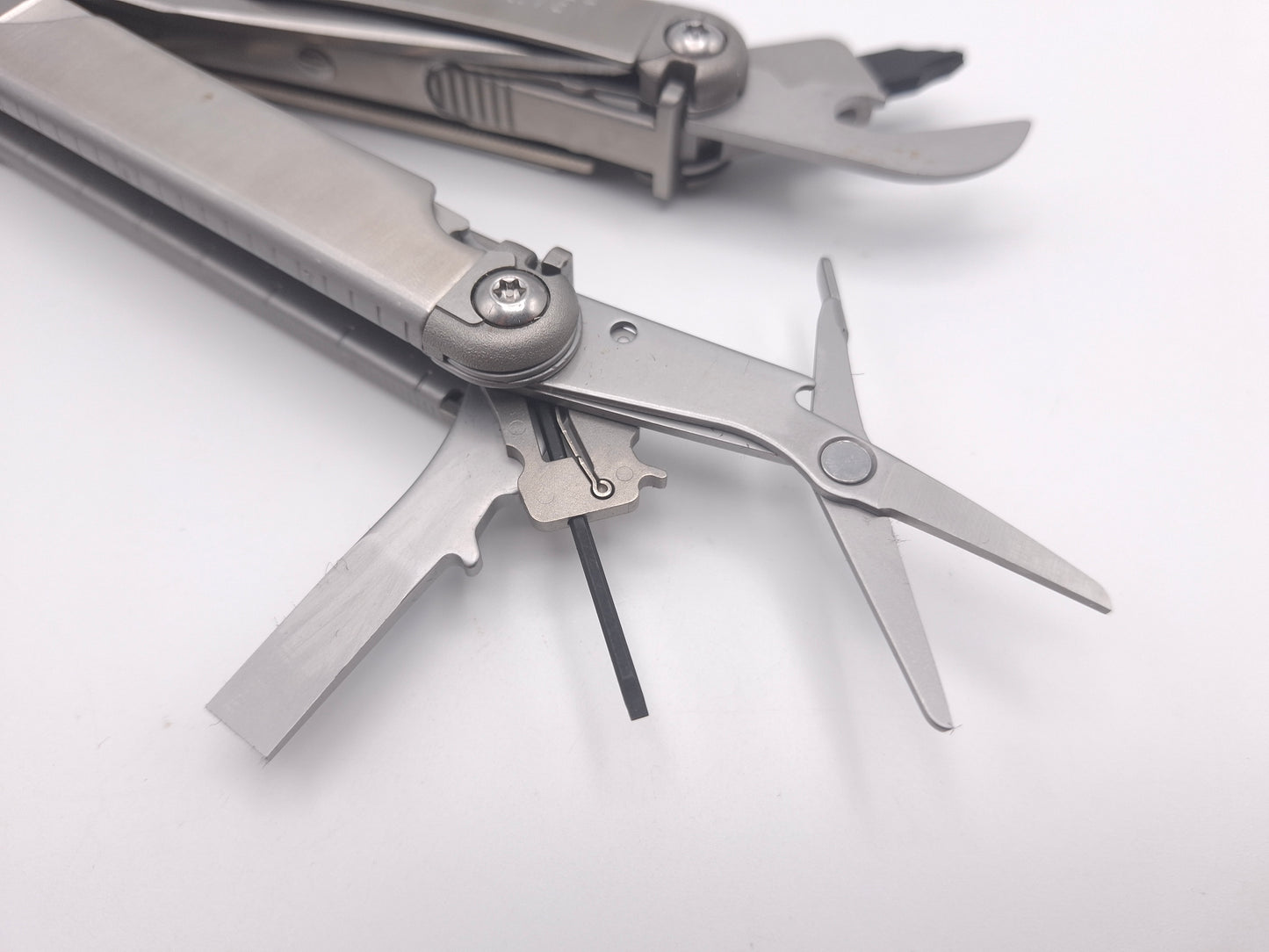 Leatherman Wave+ inc Nylon Sheath– Grade B