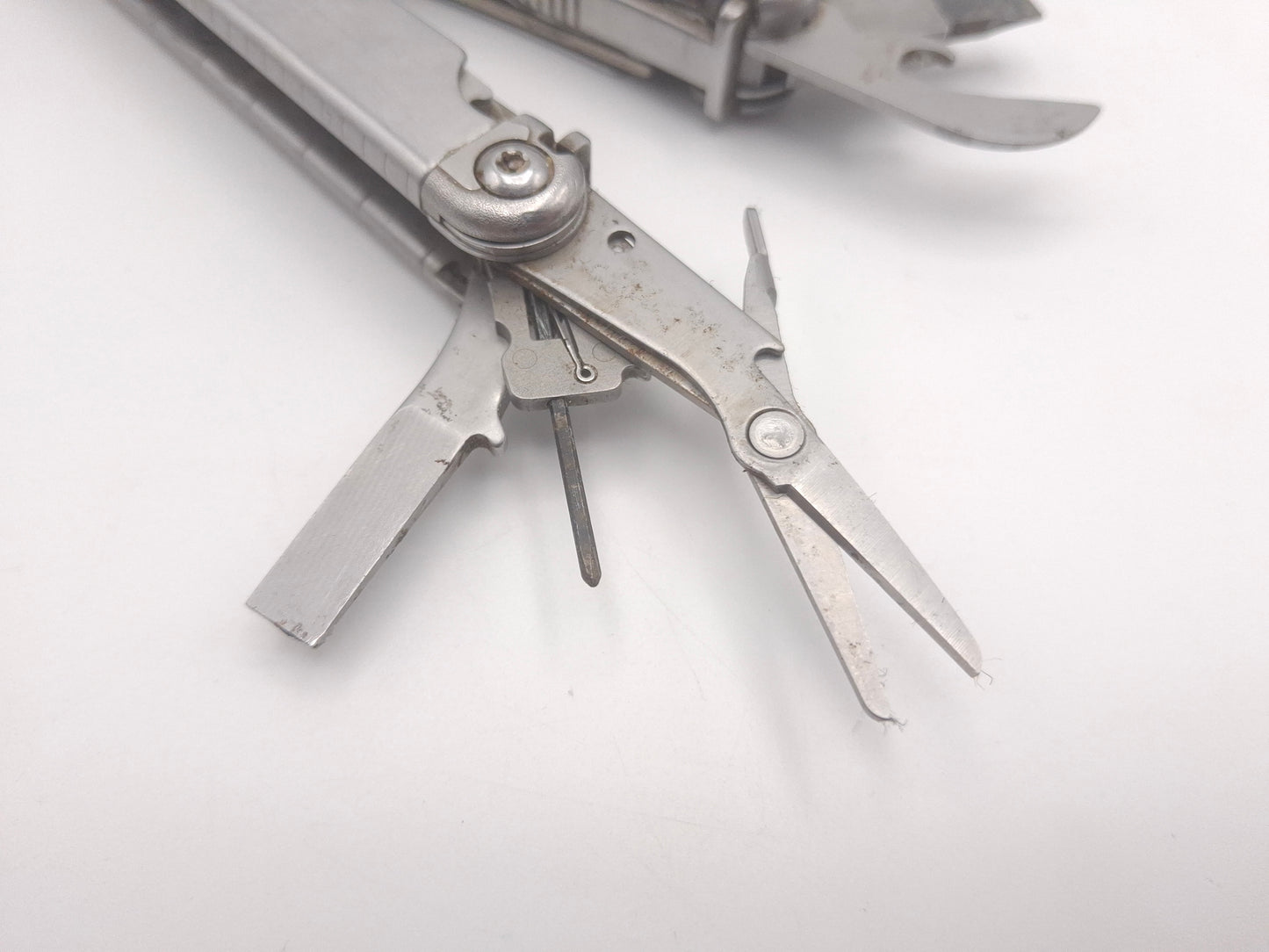 Leatherman New Wave 2nd Gen – Grade C