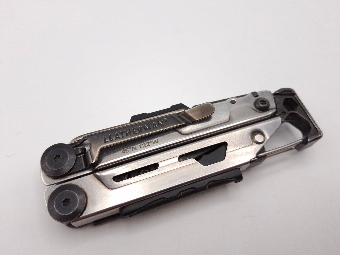 Leatherman Signal Black & Silver – Grade B