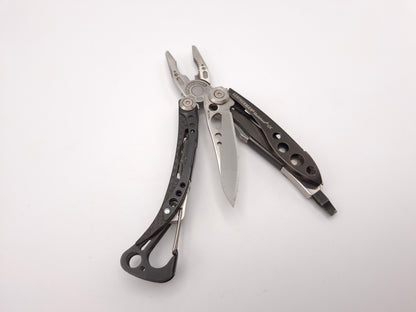 Leatherman Skeletool CX Carbon Fiber – Grade B