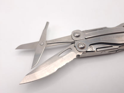 Leatherman Wingman met lederen foedraal – Grade B