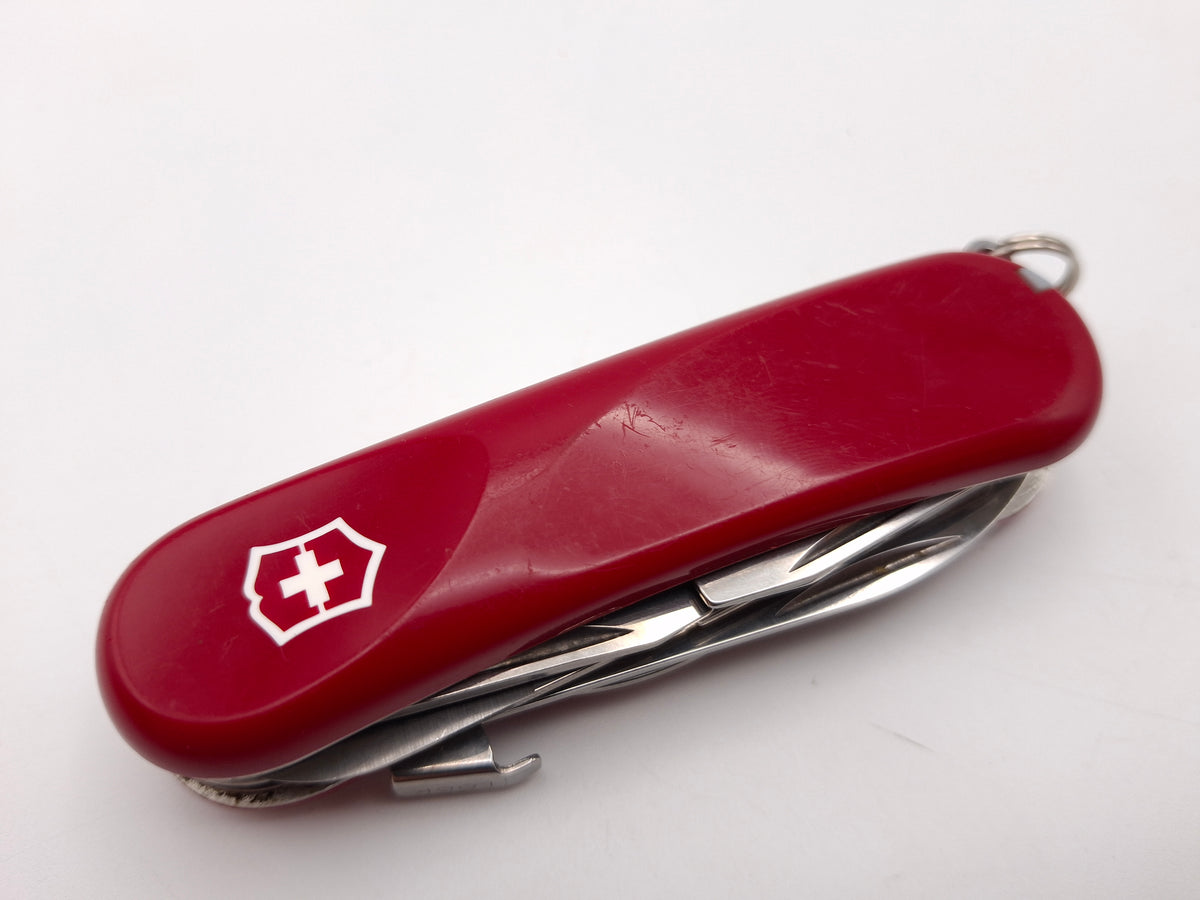 Victorinox Evolution S17 Rot – Note B