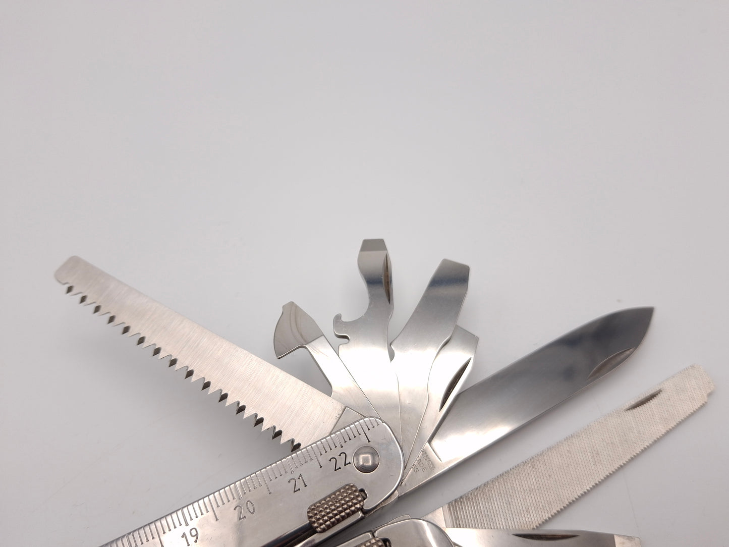 Victorinox SwissTool X met Belt Clip – Grade A