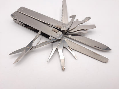 Victorinox SwissTool X met Belt Clip – Grade A