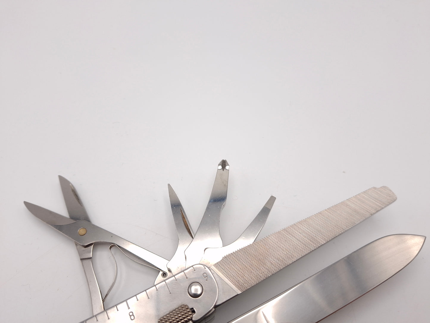 Victorinox SwissTool X met Belt Clip – Grade A