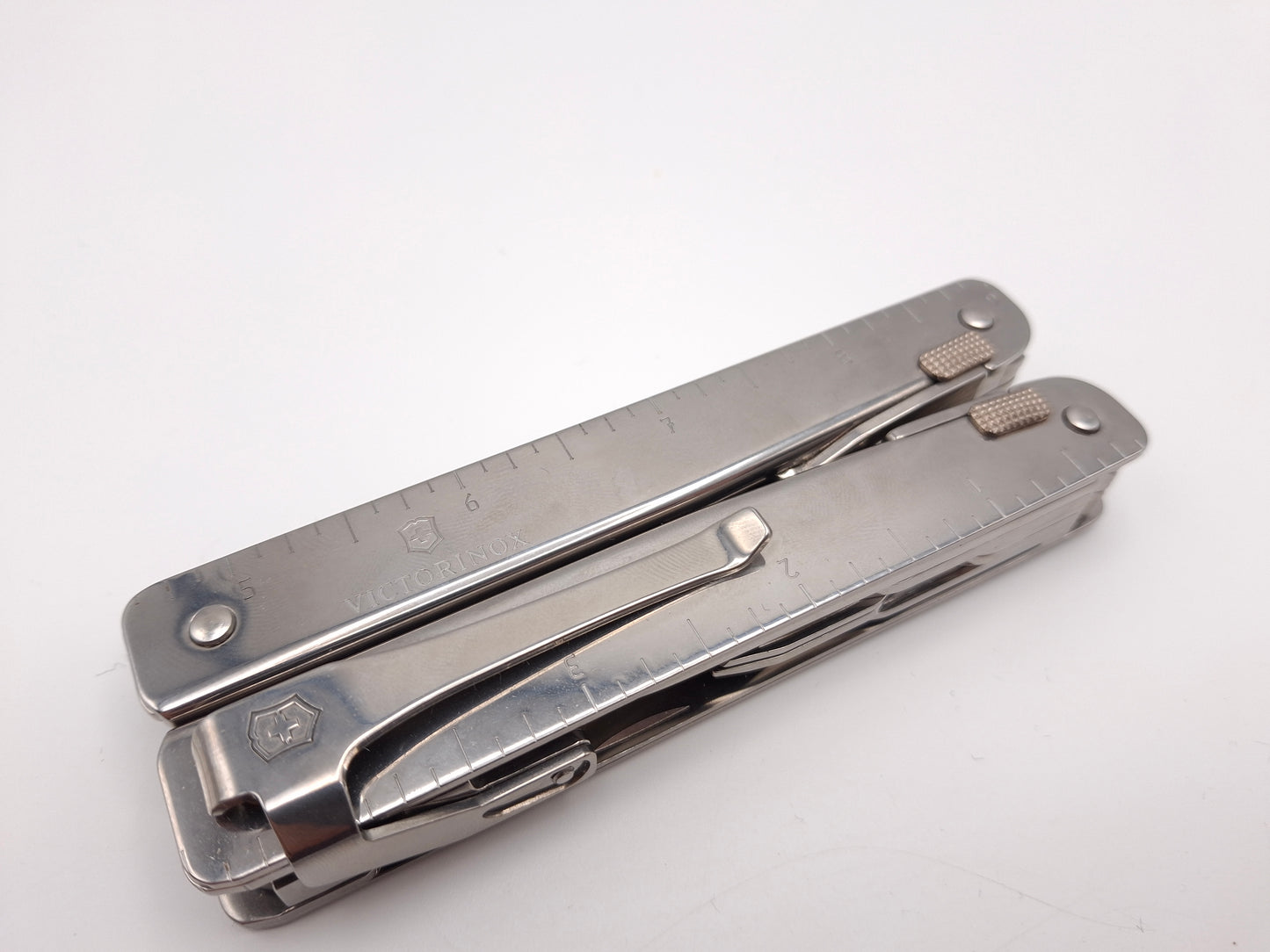 Victorinox SwissTool X met Belt Clip – Grade A