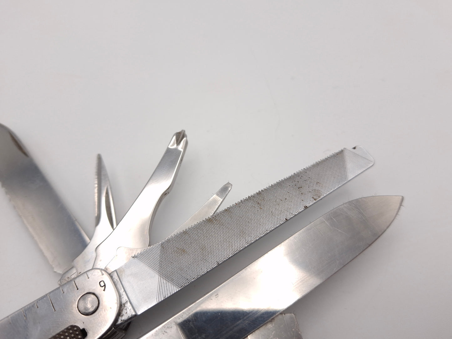 Victorinox Swiss Tool – Grade B