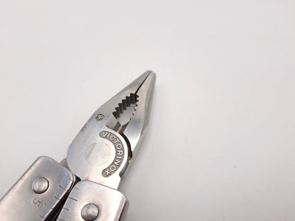 Victorinox Swiss Tool – Grade B