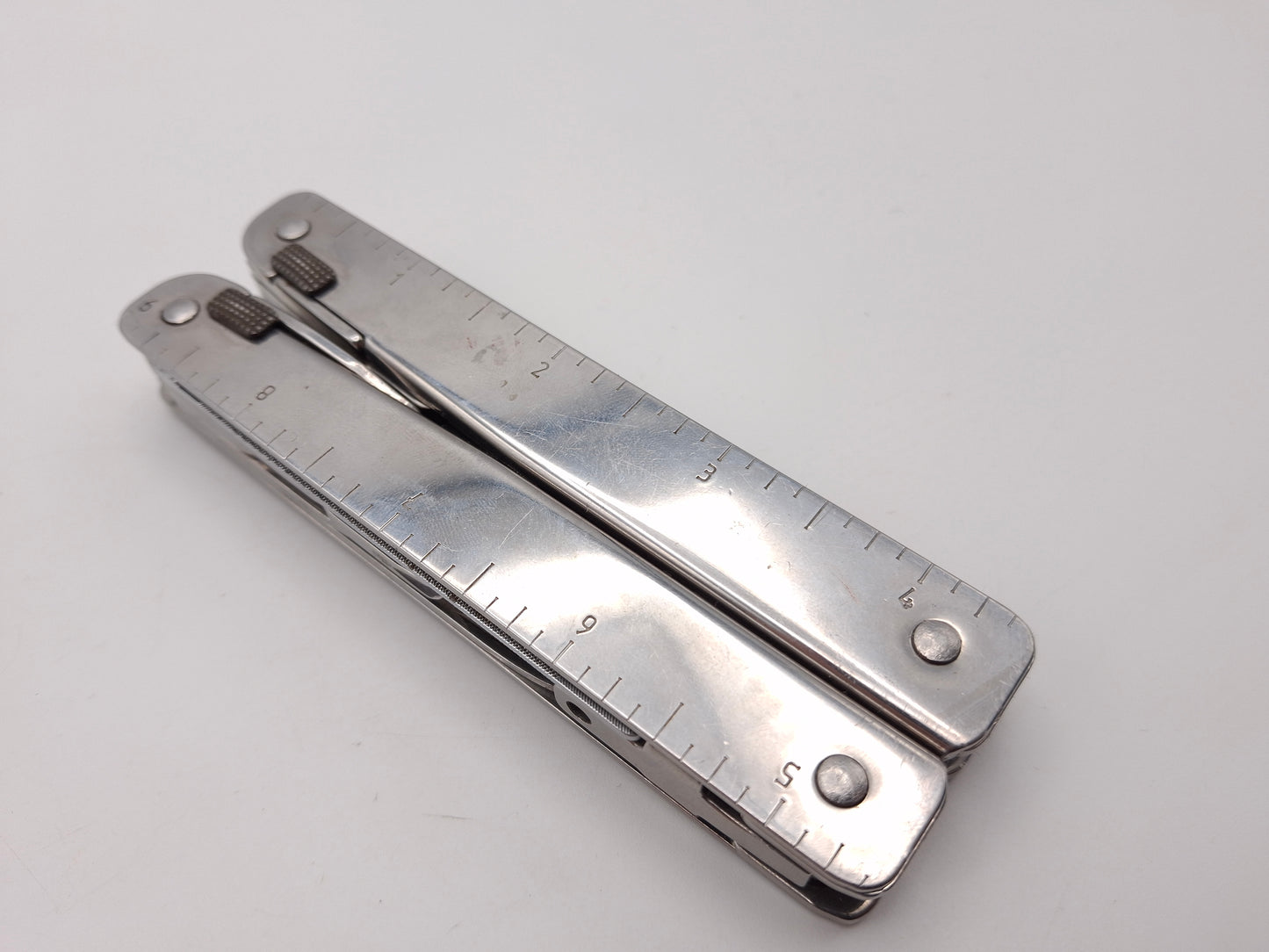 Victorinox Swiss Tool – Grade B