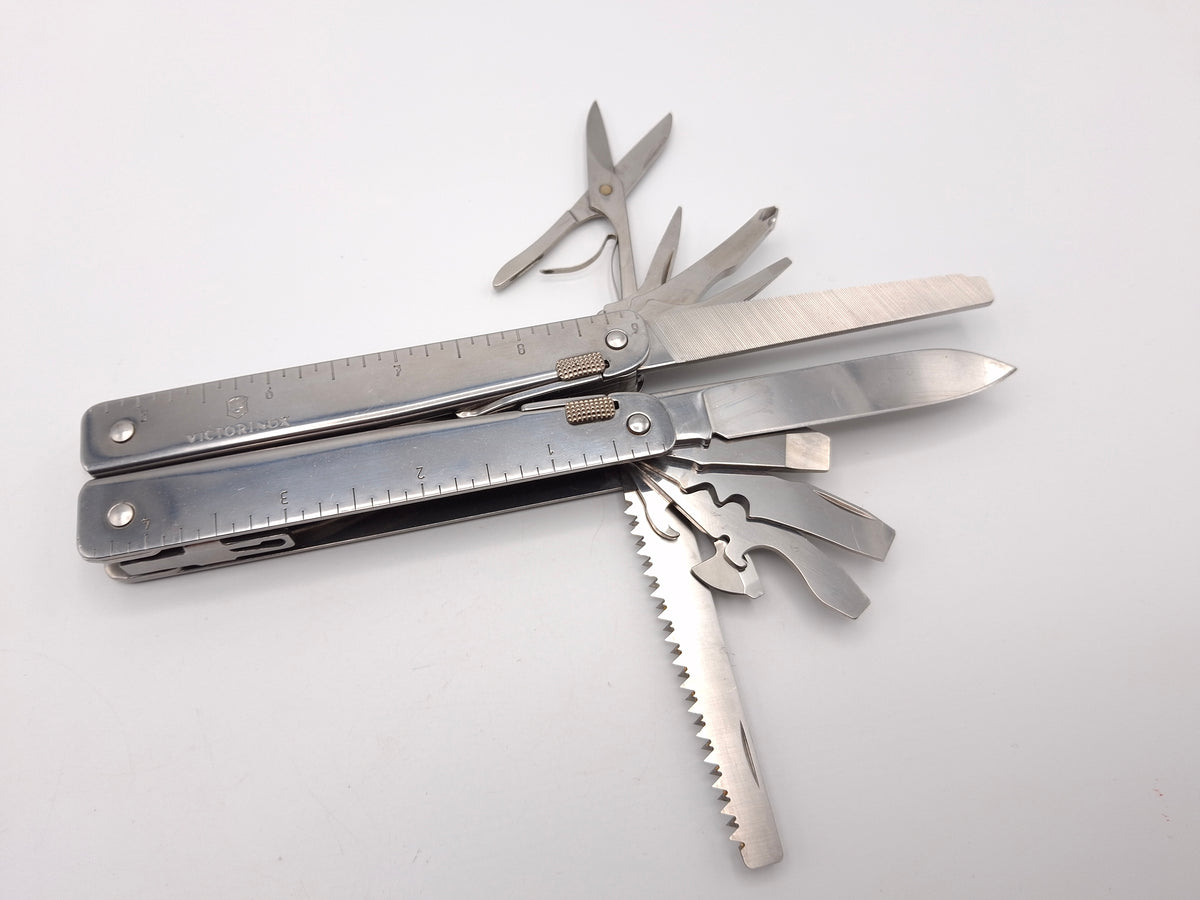Victorinox Swiss Tool X – Grade B