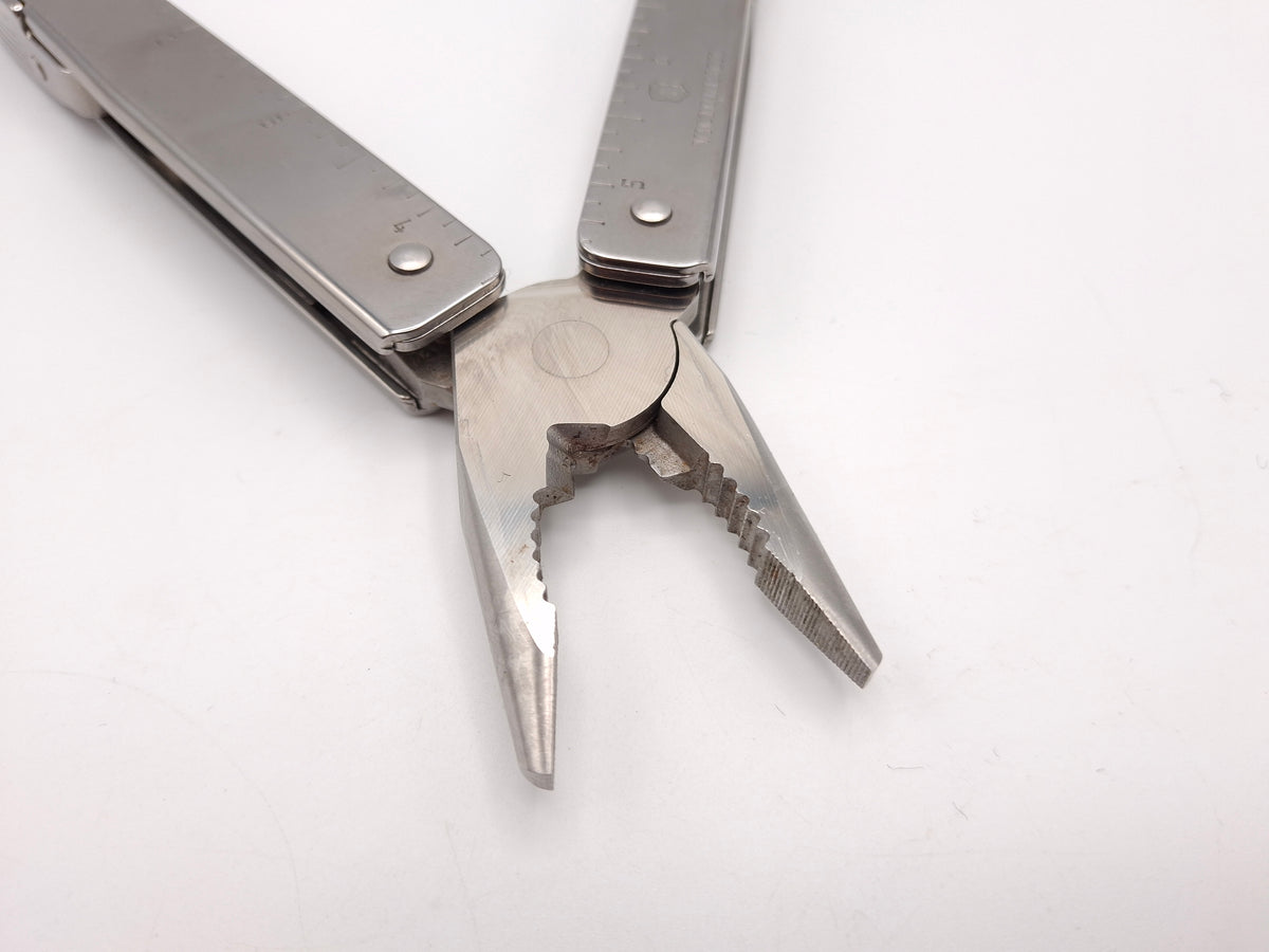 Victorinox Swiss Tool X – Grade B